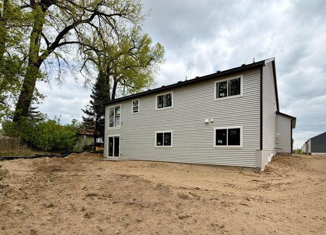 37726 Greenway Avenue, North Branch, MN 55056