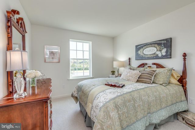 001 FIELDSTONE DR, Lumberton, NJ 08048