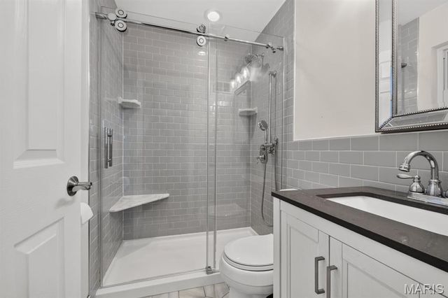 4956 Theiss Road, St Louis, MO 63128