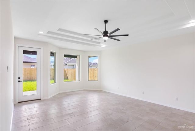 515 Oriole Drive, Los Fresnos, TX 78566