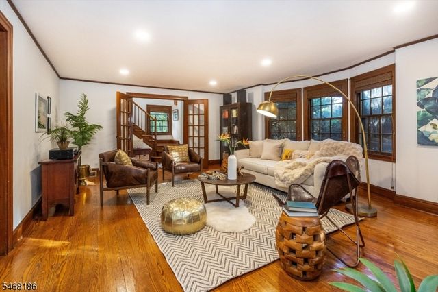 15 Garden St, Montclair Twp., NJ 07042