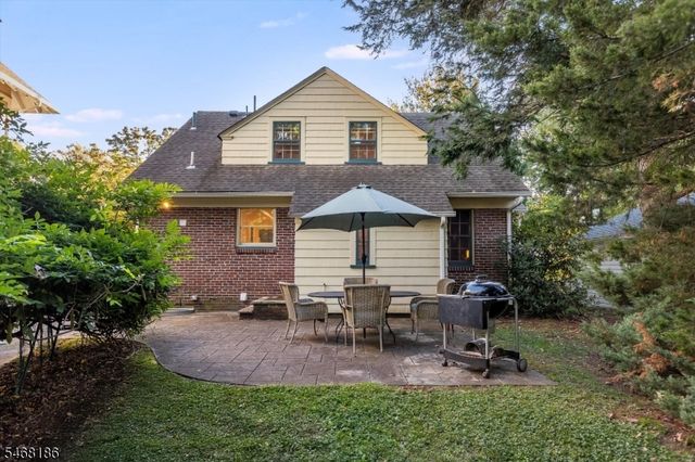15 Garden St, Montclair Twp., NJ 07042