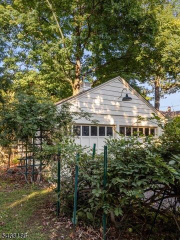 15 Garden St, Montclair Twp., NJ 07042
