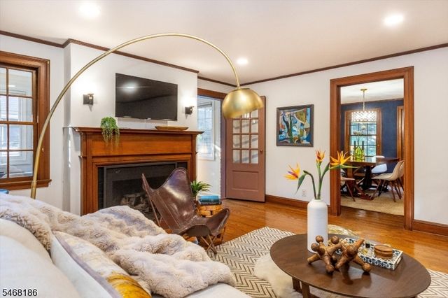 15 Garden St, Montclair Twp., NJ 07042