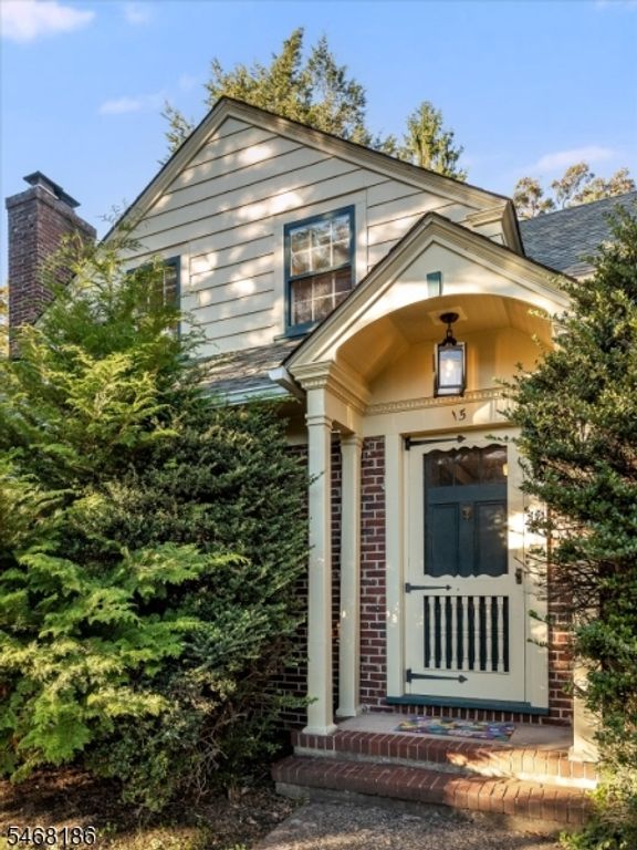 15 Garden St, Montclair Twp., NJ 07042 — photo 2