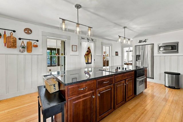 100 High Street, Wakefield, NH 03872