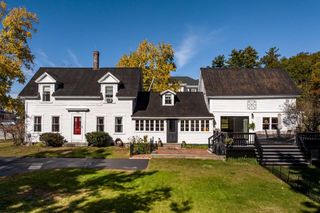 100 High Street, Wakefield, NH 03872