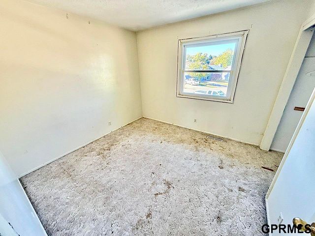 3302 E Dutchman Circle, Bellevue, NE 68123