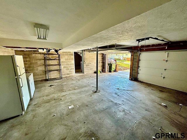 3302 E Dutchman Circle, Bellevue, NE 68123