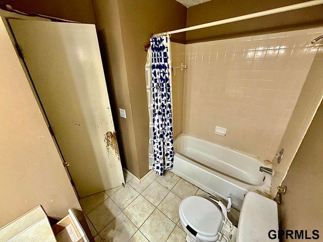 3302 E Dutchman Circle, Bellevue, NE 68123