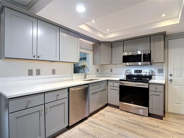 8605 SAGEWOOD DRIVE, Hudson, FL 34667