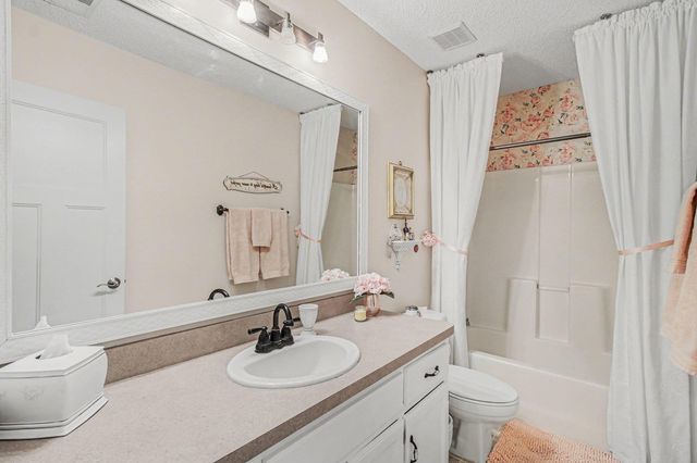 2866 Mounds View Boulevard, Mounds View, MN 55112