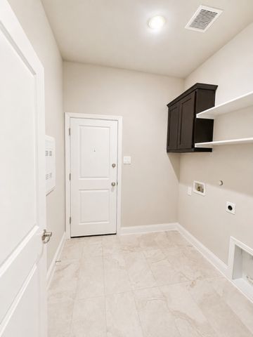 6002 14th Street, Midlothian, TX 76065