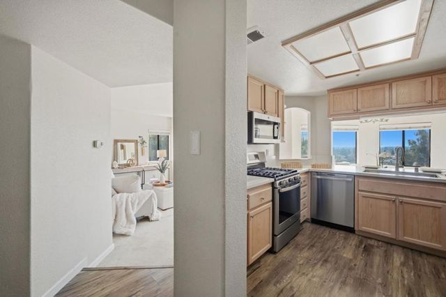 21314 Gary Drive 108, Hayward, CA 94546