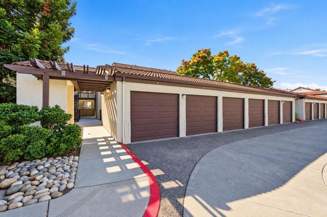 21314 Gary Drive 108, Hayward, CA 94546