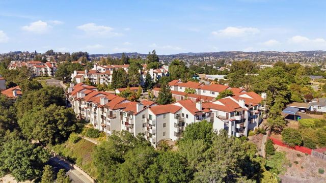 21314 Gary Drive 108, Hayward, CA 94546