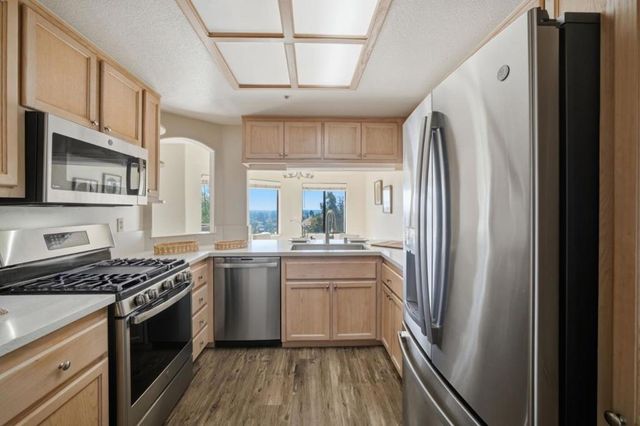 21314 Gary Drive 108, Hayward, CA 94546