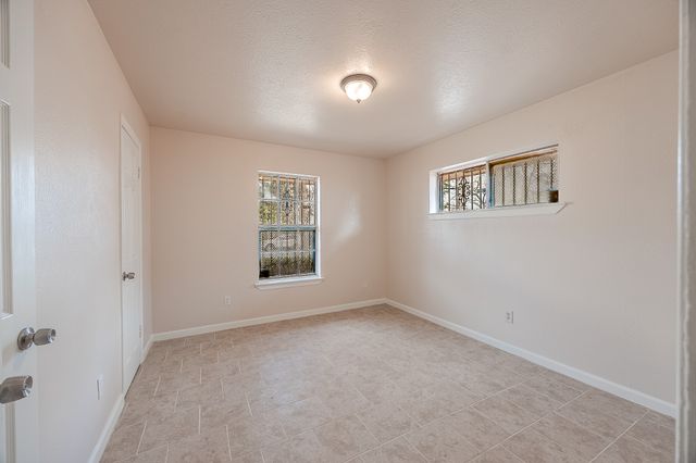 9610 Jennie Lee, Dallas, TX 75227