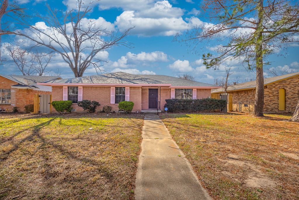 9610 Jennie Lee, Dallas, TX 75227