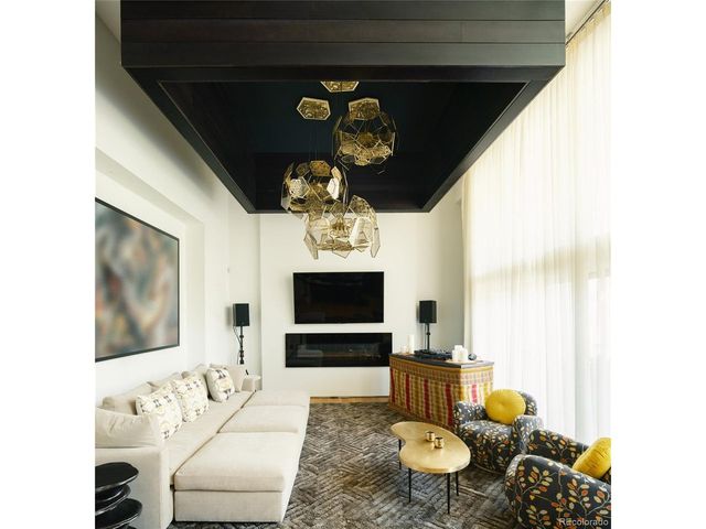 2556 18th St, Denver, CO 80211