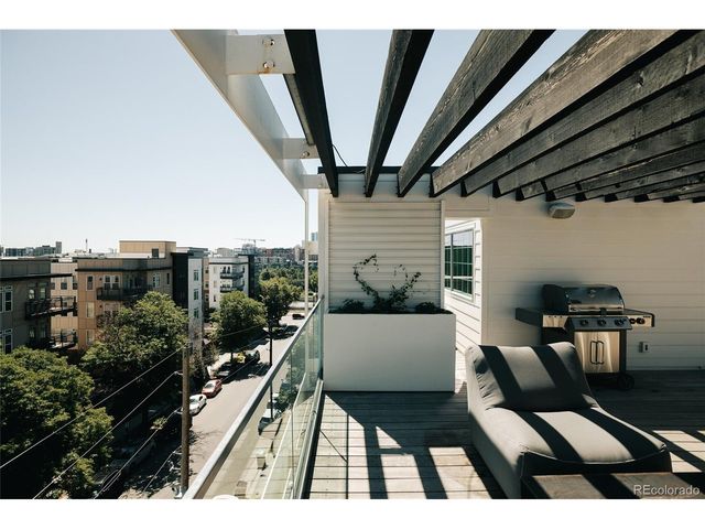 2556 18th St, Denver, CO 80211