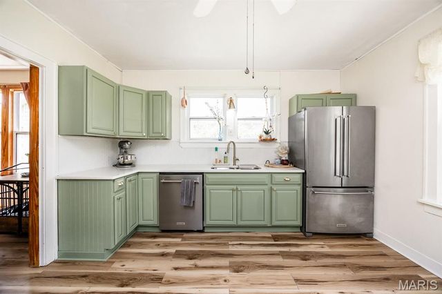 411 N Lincoln Avenue, O'fallon, IL 62269