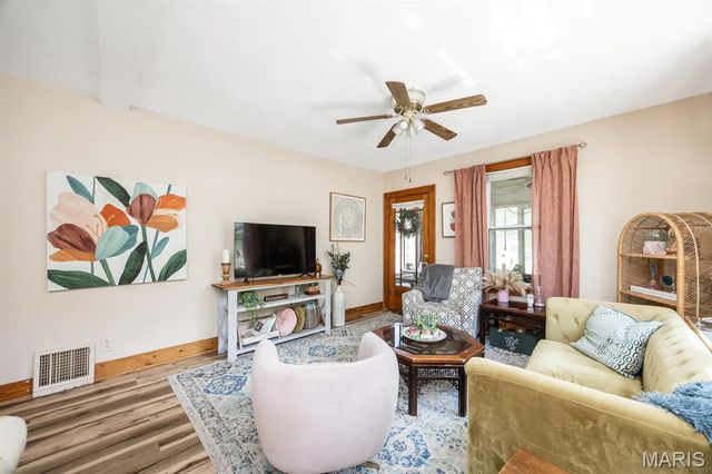 411 N Lincoln Avenue, O'fallon, IL 62269