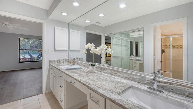 7363 OAK MOSS DRIVE 33, Sarasota, FL 34241