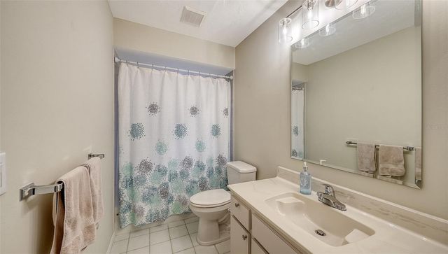 7363 OAK MOSS DRIVE 33, Sarasota, FL 34241