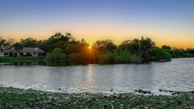 7363 OAK MOSS DRIVE 33, Sarasota, FL 34241