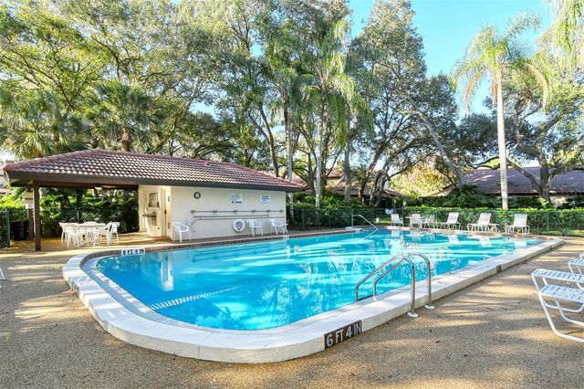 7363 OAK MOSS DRIVE 33, Sarasota, FL 34241