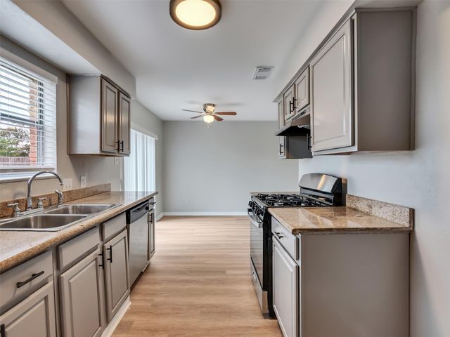 4003 Swinden Drive, Houston, TX 77066
