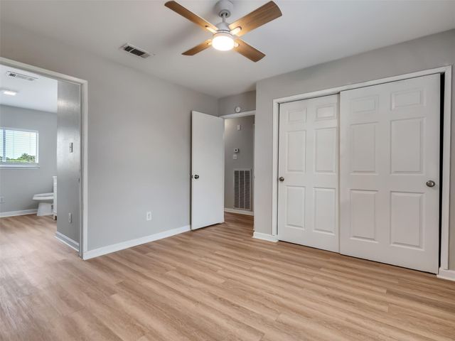 4003 Swinden Drive, Houston, TX 77066