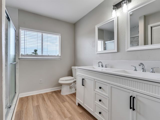 4003 Swinden Drive, Houston, TX 77066