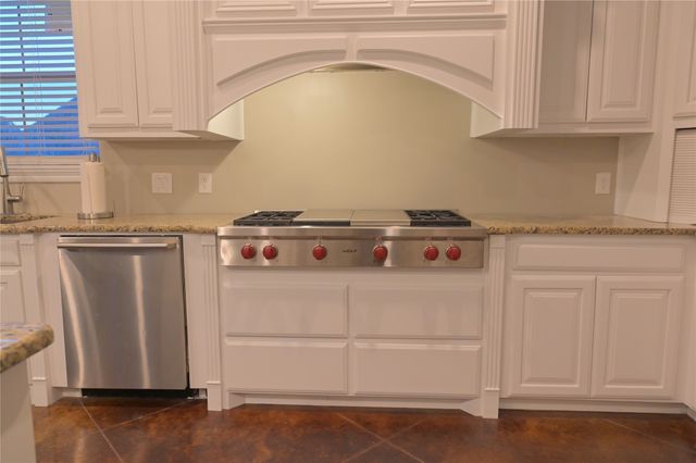 2115 Hollow Wood Way, Haughton, LA 71037