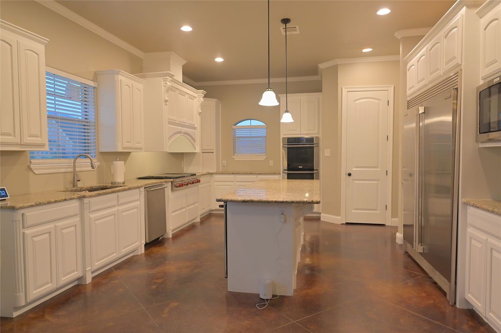 2115 Hollow Wood Way, Haughton, LA 71037