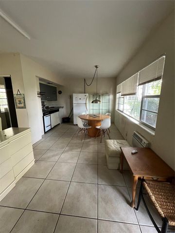 3111 NE 29th St 5, Fort Lauderdale, FL 33308