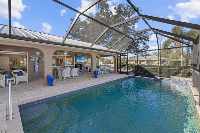 800 CHURCH STREET, Nokomis, FL 34275