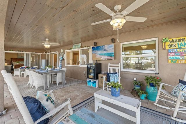 800 CHURCH STREET, Nokomis, FL 34275