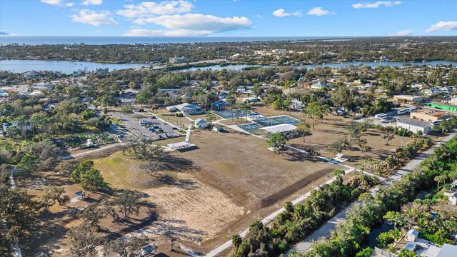 800 CHURCH STREET, Nokomis, FL 34275