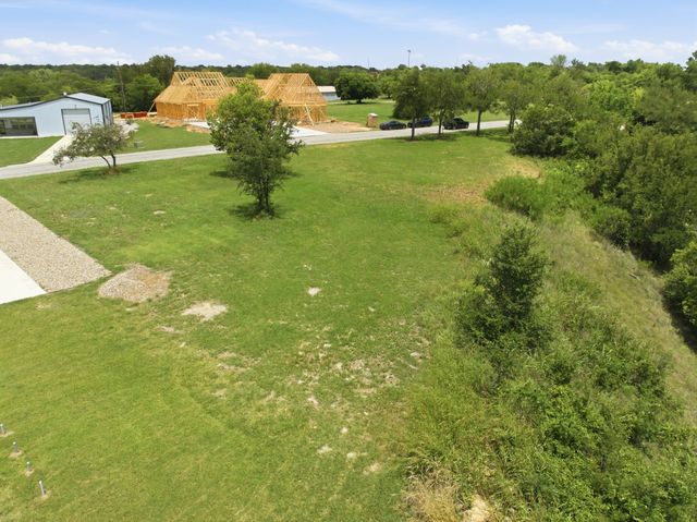 000 Twin Hills Road, Lake Bridgeport, TX 76426