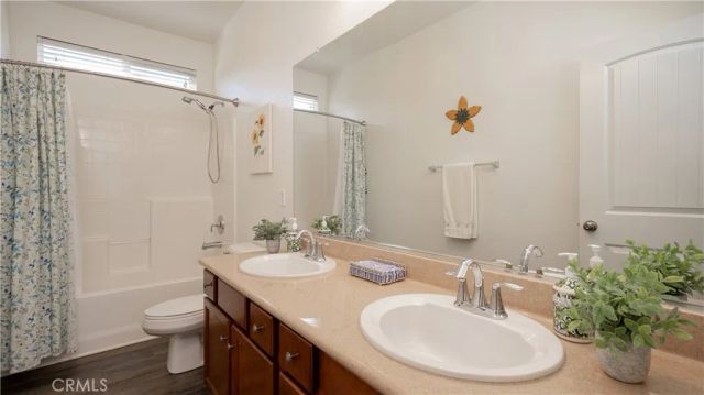 15002 Sagegrove Lane, Fontana, CA 92336