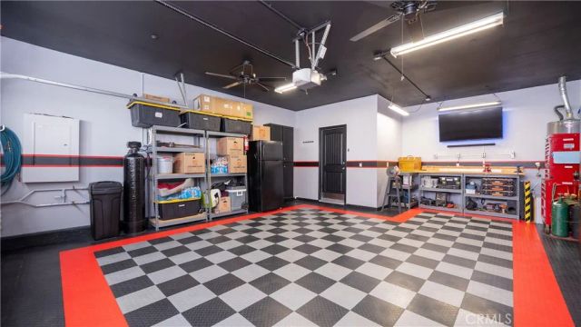 15002 Sagegrove Lane, Fontana, CA 92336