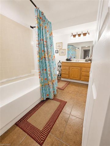 1409 NW 7th PL, Cape Coral, FL 33993