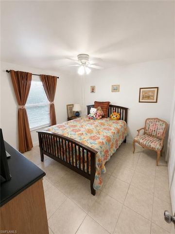 1409 NW 7th PL, Cape Coral, FL 33993