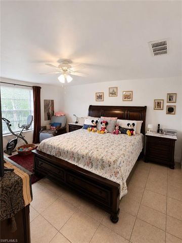 1409 NW 7th PL, Cape Coral, FL 33993