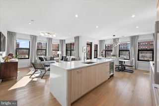 737 SWANN AVE #212, Alexandria, VA 22301