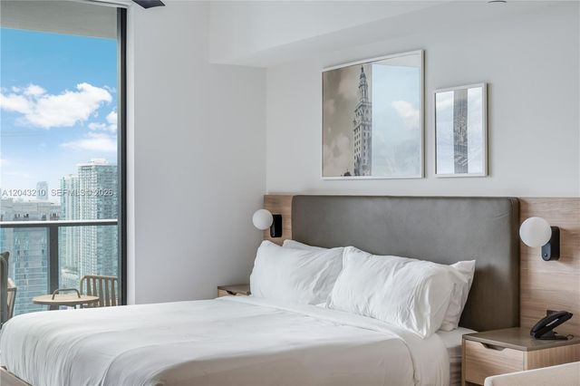 159 NE 6th Street 4212, Miami, FL 33132
