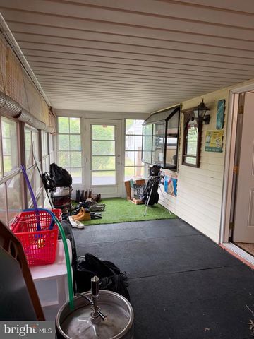1062 TERRACE BLVD, Ewing, NJ 08618