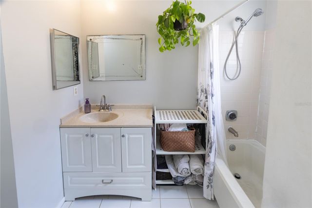 5029 LEDGEWOOD WAY, Orlando, FL 32821